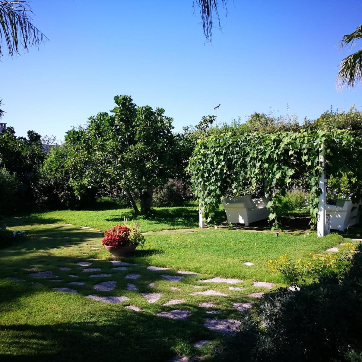 Masseria Boezio Ostuni Panzió Torre Santa Sabina Kültér fotó