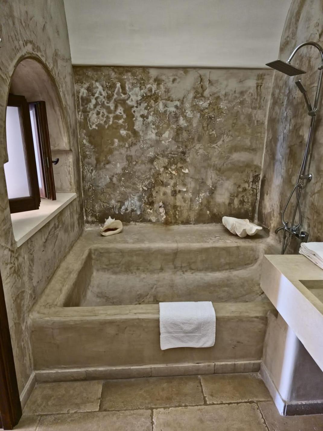 Masseria Boezio Ostuni Panzió Torre Santa Sabina Kültér fotó
